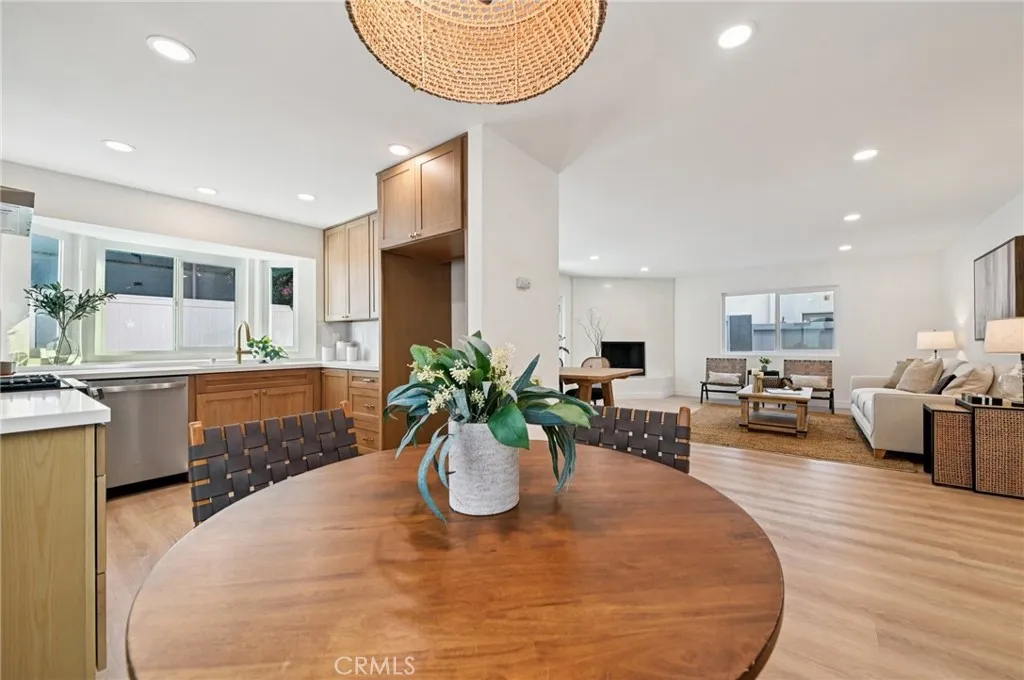 1118 Vincent Street B, Redondo Beach, California 90277 home-pic-11